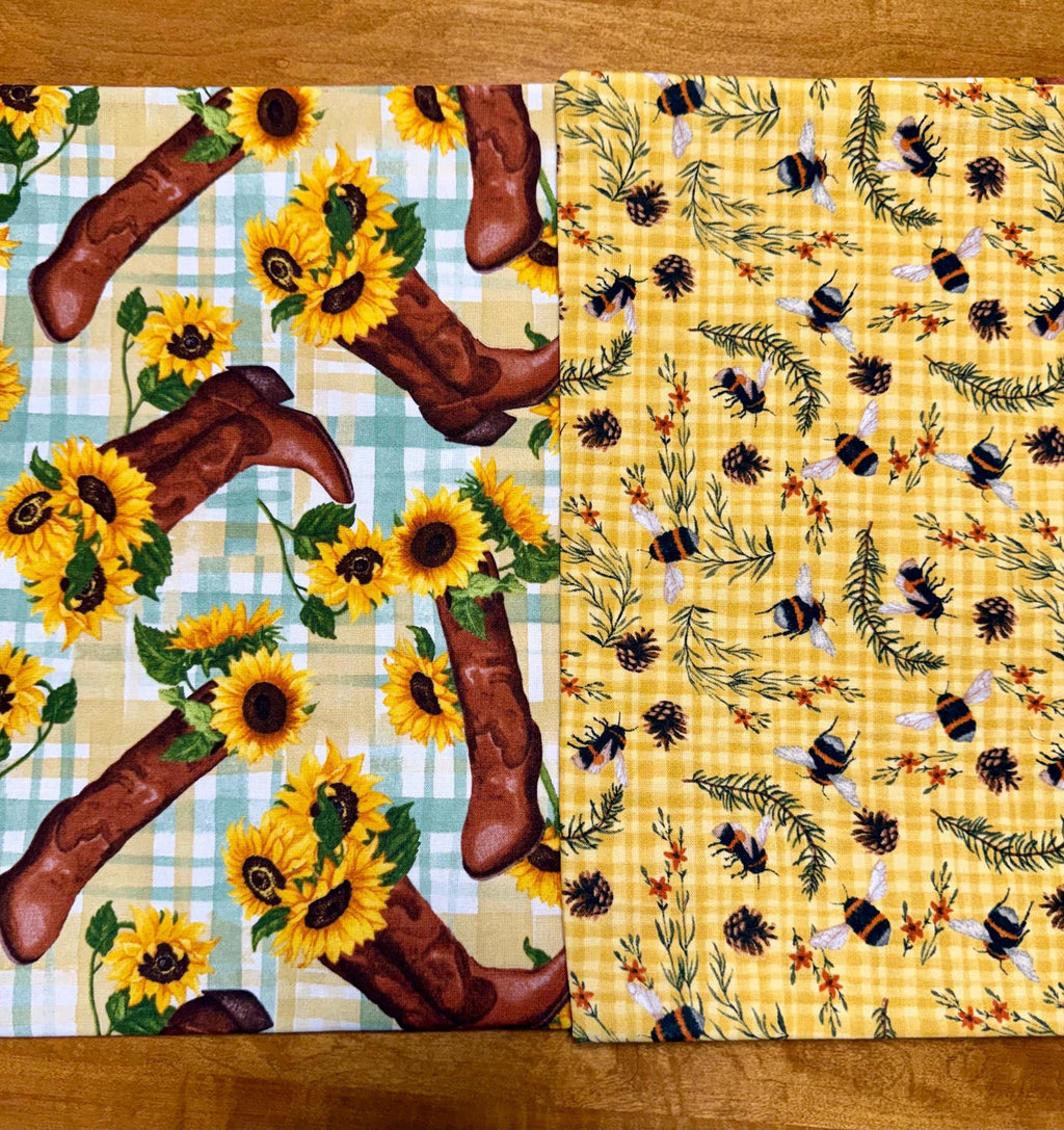 Set of Four Reversible Fabric Placements / Sunflower & Bunblebees / Perfect for Spring thru Fall